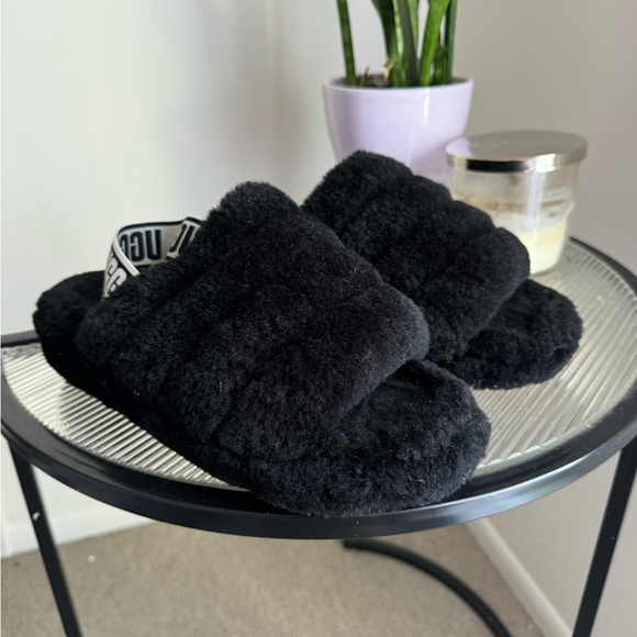 UGG Shoes - UGG slippers